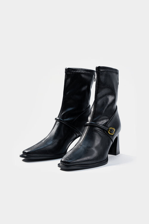 Bong Bag Black Square-Toe Zip Ankle Boots