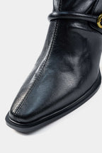 Bong Bag Black Square-Toe Zip Ankle Boots